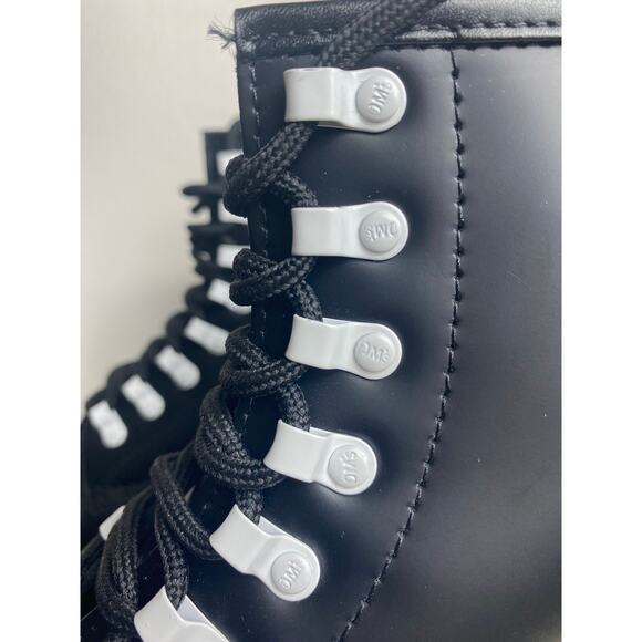 NWT DR MARTENS BOOTS 9 BLACK LEATHER SMOOTH 1460 LACE UP WHITE FAIRY GRUNGE GOTH - Picture 12 of 15
